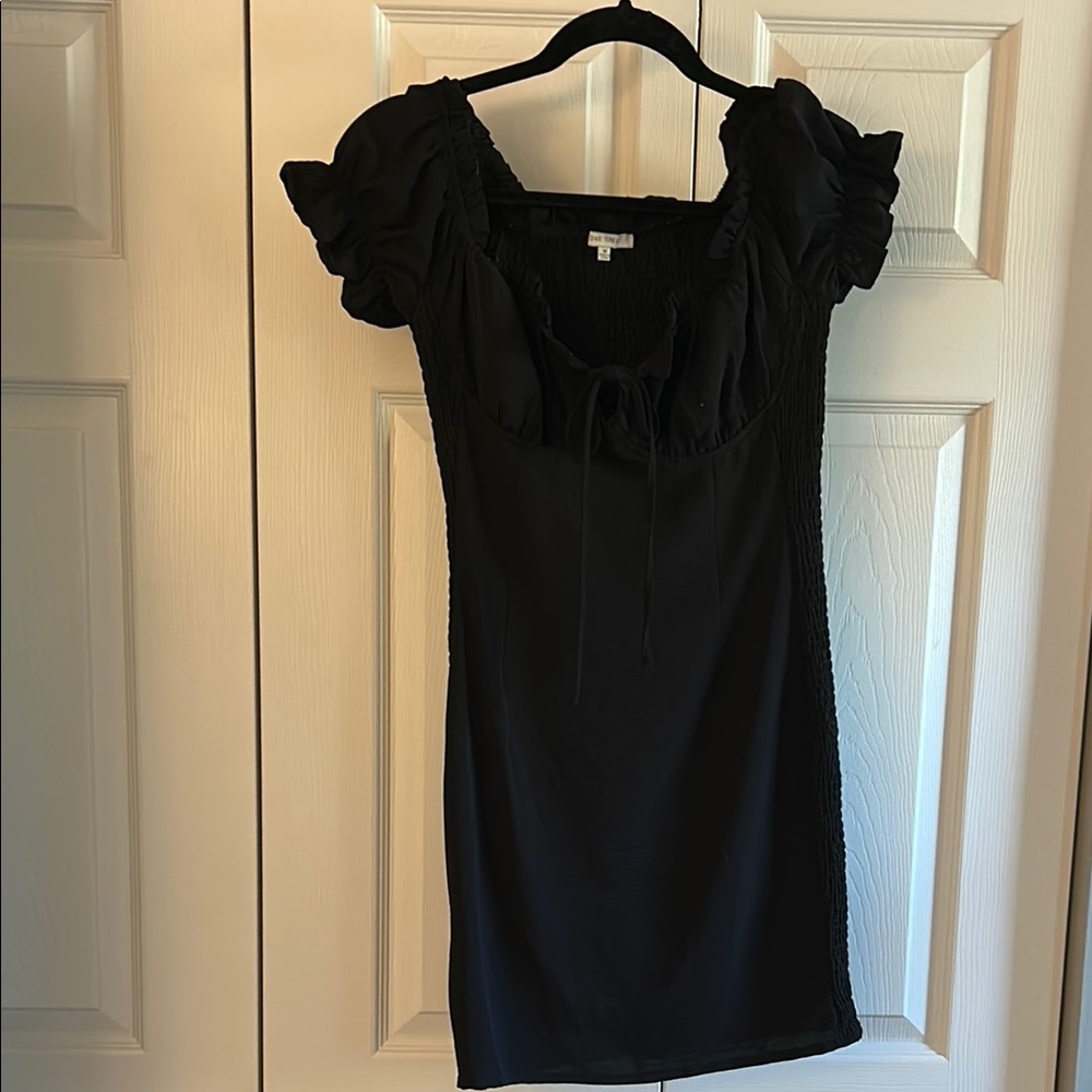 Love Tree Black Asymmetrical Sheath Dress with Puff Sleeves